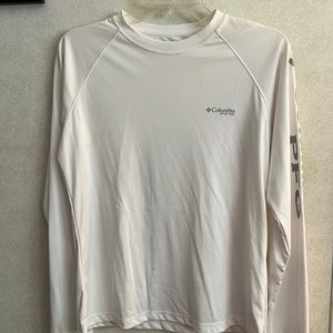 White Columbia PFG size M long sleeve!